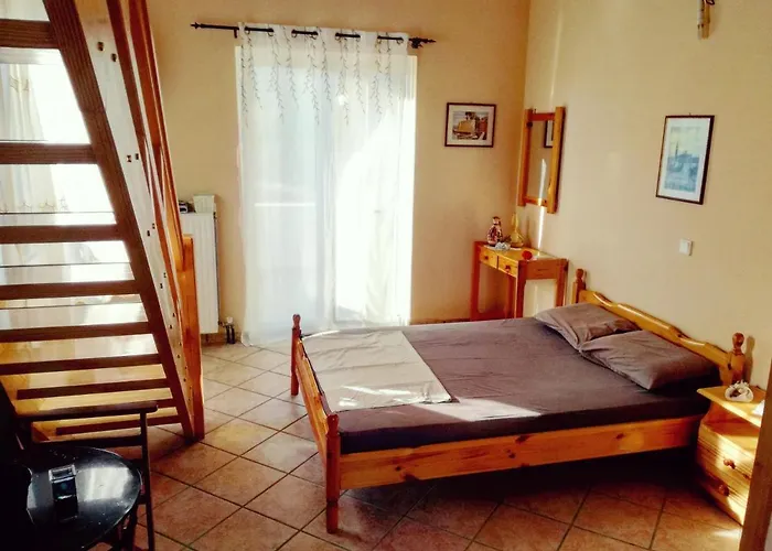 Apartment In Villa Denastasia